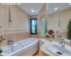 VILLA EXCLUSIVA EN SAGARÒ VELL (LA GAVINA) CON VISTAS MAR