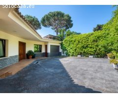 VILLA EXCLUSIVA EN SAGARÒ VELL (LA GAVINA) CON VISTAS MAR