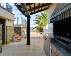 EXCLUSIVA VILLA CON VISTAS AL MAR EN LA FOSCA - LES BATERIES