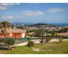 PRECIOSA CASA CON VISTAS AL MAR
