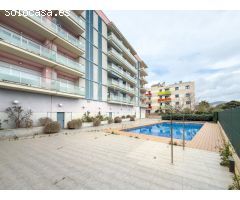 Apartamento con terraza, piscina y parking en Sant Antoni de Calonge