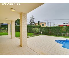 ELEGANTE CASA EN TORREBOSCA