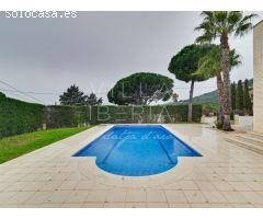 ELEGANTE CASA EN TORREBOSCA