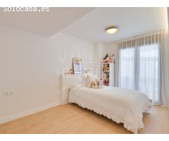 Exclusivo apartamento renovado con vistas al mar