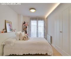 Exclusivo apartamento renovado con vistas al mar