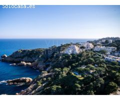 Exclusivo apartamento renovado con vistas al mar
