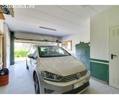 Exclusiva finca con piscina, pista de tenis y total privacidad en la Costa Brava