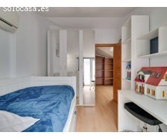 Ático dúplex con vistas al mar y plaza de parking en Sant Antoni de Calonge