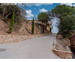 EXCLUSIVA VILLA CON VISTAS PANORÁMICAS AL MAR EN PUNTA BRAVA