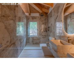 EXCLUSIVA VILLA CON VISTAS PANORÁMICAS AL MAR EN PUNTA BRAVA