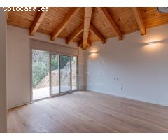 EXCLUSIVA VILLA CON VISTAS PANORÁMICAS AL MAR EN PUNTA BRAVA