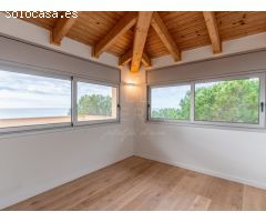 EXCLUSIVA VILLA CON VISTAS PANORÁMICAS AL MAR EN PUNTA BRAVA