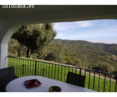 PRECIOSO CHALET CON VISTAS DESPAJADAS EN PLENA NATUALEZA