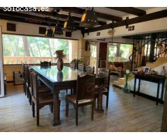 Exclusiva villa en Cala Viñas de 4 habitaciones, amplias terrazas y posibilidad