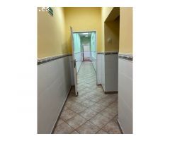 LOCAL COMERCIAL EN VENTA CALLE CISCAR, CON PATIO INTERIOR, LUZ NATURAL. EN ZONA