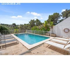 Chalet con piscina y licencia turística en Cala Galdana