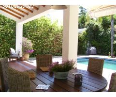 Alquiler chalet independiente en El Plantío (Paterna)