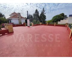Chalet Independiente de 1 planta!!!