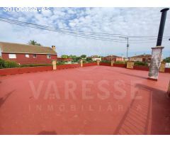 Chalet Independiente de 1 planta!!!