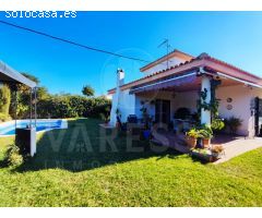CHALET INDEPENDIENTE CON PISCINA!!