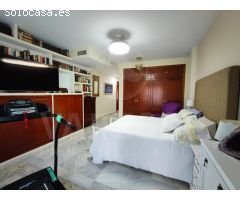 Chalet Independiente con Piscina!!