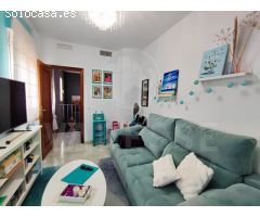 Chalet Independiente con Piscina!!
