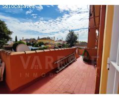 Chalet Independiente con Piscina!!