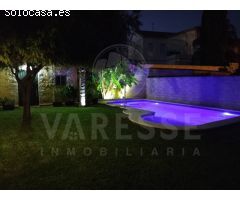 Chalet Pareado con Piscina Propia
