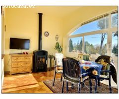 CASA DE 228M2 DIVIDIDA EN 2 NIVELES CON GARAJE EN LA GARRIGA, ROSES