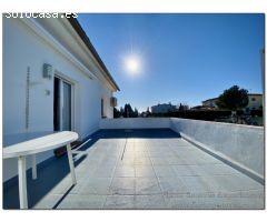 CASA DE 228M2 DIVIDIDA EN 2 NIVELES CON GARAJE EN LA GARRIGA, ROSES