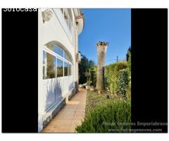 CASA DE 228M2 DIVIDIDA EN 2 NIVELES CON GARAJE EN LA GARRIGA, ROSES
