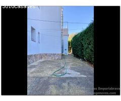CASA DE 228M2 DIVIDIDA EN 2 NIVELES CON GARAJE EN LA GARRIGA, ROSES