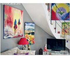 PRECIOSA CASA RENOVADA CON 3 DORMITORIOS, GARAJE Y JARDIN, MUY CERCA DE LA PLAYA