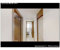 Edificio en venta en Empuriabrava, 3 apartamentos, gran garaje y amarre de 20x6m