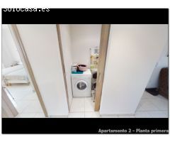 Edificio en venta en Empuriabrava, 3 apartamentos, gran garaje y amarre de 20x6m