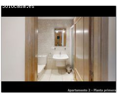 Edificio en venta en Empuriabrava, 3 apartamentos, gran garaje y amarre de 20x6m