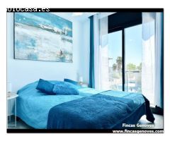 ESPECTACULAR CASA DE NUEVA CONSTRUCCIÓN EN EMPURIABRAVA