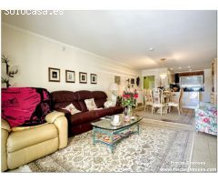 Estupenda villa mediterránea al canal ancho, con amarre de 11.50m y piscina