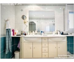 Estupenda villa mediterránea al canal ancho, con amarre de 11.50m y piscina