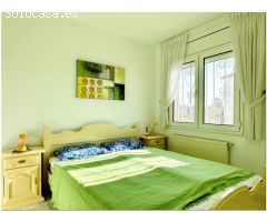GRAN CASA CON 5 DORMITORIOS, GARAJE Y PISCINA DELANTE DE PUERTO PRIVADO, PANI