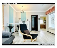 CASA CON GARAJE, PISCINA APARTAMENTO DE INVITADOS Y GRAN TERRENO ESQUINERO
