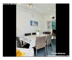 CASA CON GARAJE, PISCINA APARTAMENTO DE INVITADOS Y GRAN TERRENO ESQUINERO