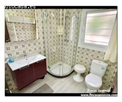 CASA CON GARAJE, PISCINA APARTAMENTO DE INVITADOS Y GRAN TERRENO ESQUINERO
