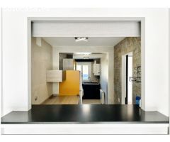 CASA RENOVADA CON 3 DORMITORIOS, GARAJE Y PISCINA COMUNITARIA.