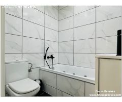APARTAMENTO RENOVADO CON JARDÍN AL LADO DE LA PLAYA DE EMPURIABRAVA