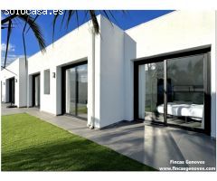 Villa Moderna en Una Planta con Jardín y Piscina Privada