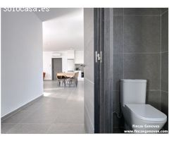 Villa Moderna en Una Planta con Jardín y Piscina Privada