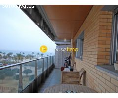 Piso en Barrio del Progres de 125m2 con vistas mar cerca playa y estación tren.