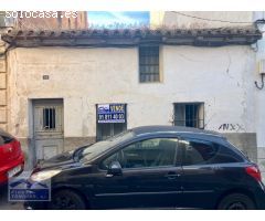 CASA DE PUEBLO PARA DERRIBAR O REHABILITACIÓN INTEGRAL