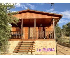 CASA DE MADERA AUTÓNOMA Y SOSTENIBLE